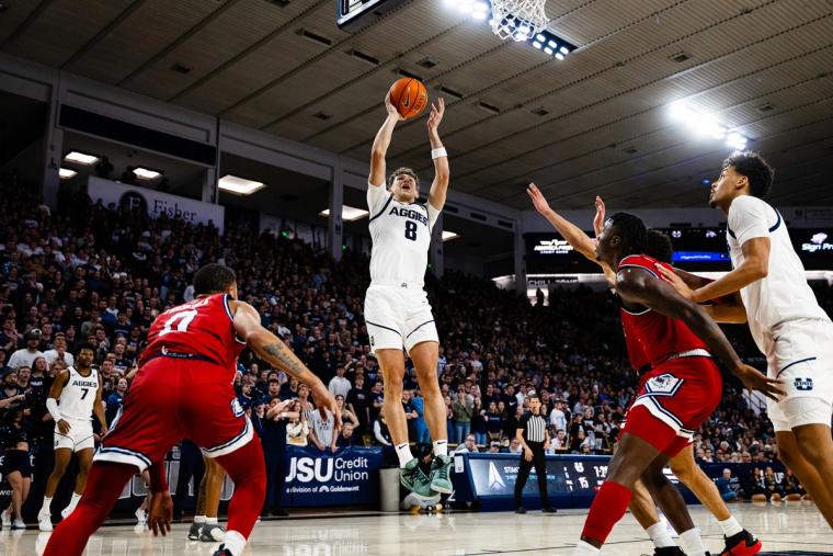 Utah State Aggies Continue Historic Streak with Gritty Win Over Fresno State