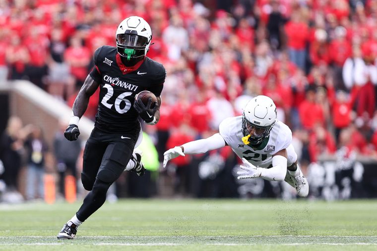 Baylor Edges Out Cincinnati in Thrilling Big 12 Clash