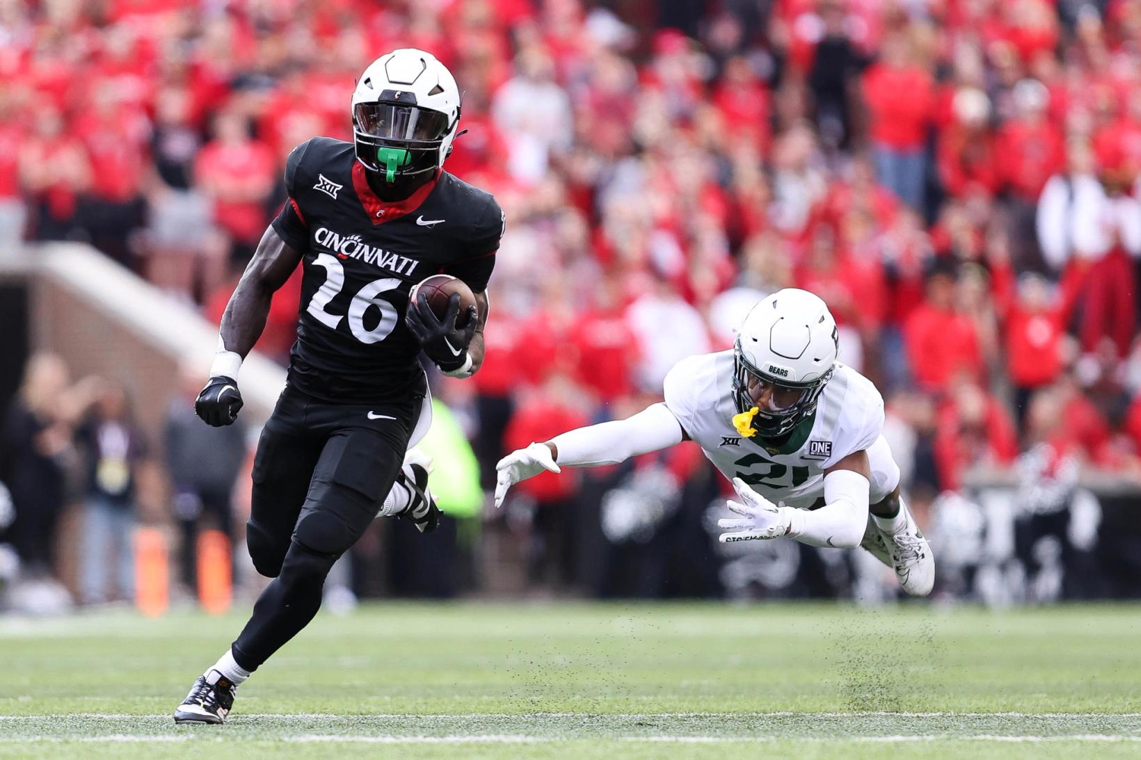 Baylor Edges Out Cincinnati in Thrilling Big 12 Clash