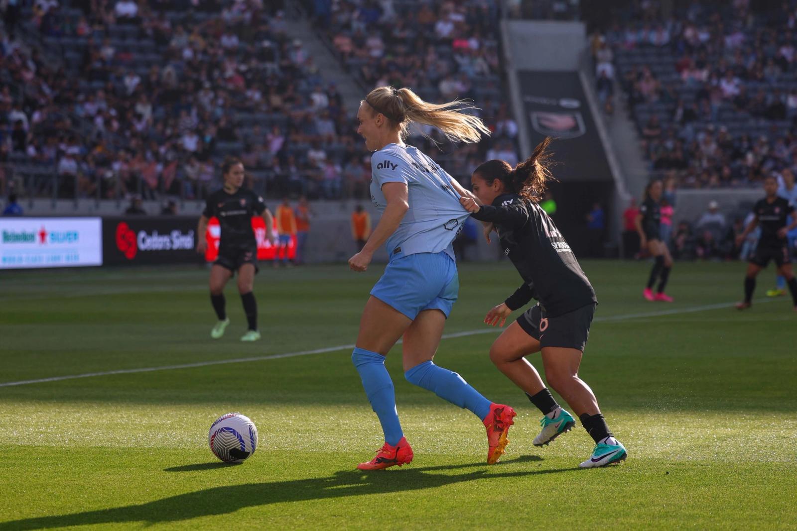Elizabeth Agazaryan/Undrafted