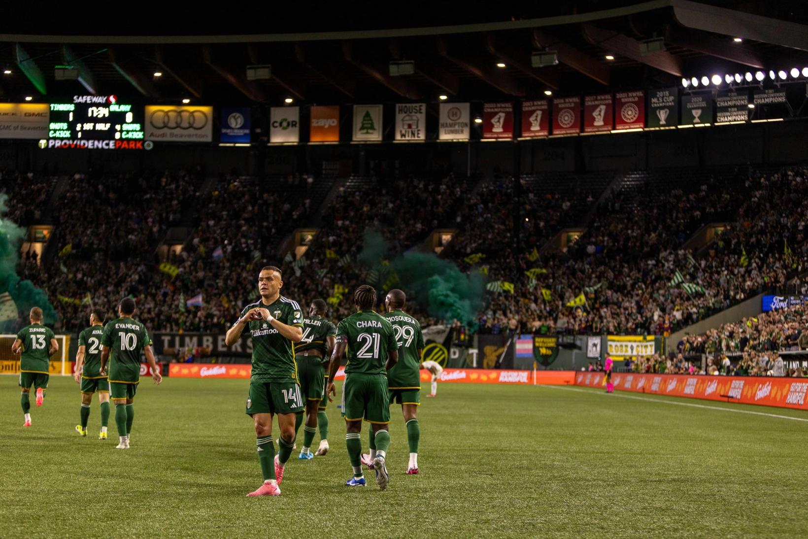 Portland Timbers Secure Historic 4-2 Win Over LA Galaxy, Fueled by Evander’s MVP Performance