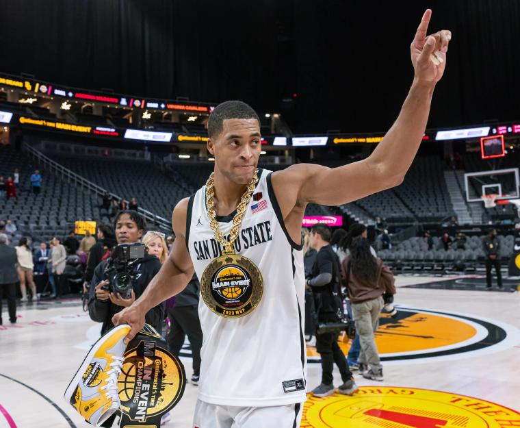 Washington Huskies' Overtime Battle Falls Short Against San Diego State in Thrilling Championship Clash