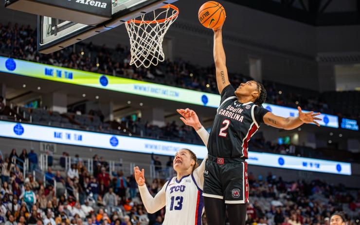 South Carolina Overpowers TCU in Top-10 Showdown, 85-52: Watkins’ Dunk and Fulwiley’s Spark Lead the Way