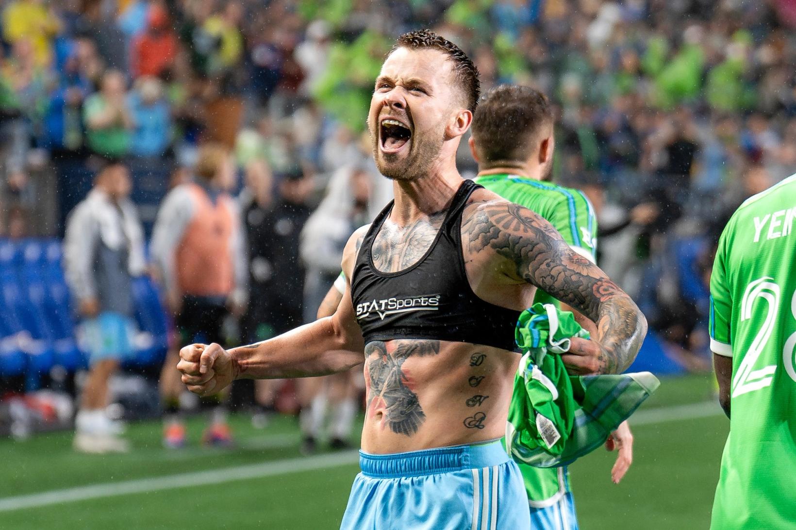 Rusnak's Late Penalty Seals Comeback Win for Seattle Over Chicago Amidst Key Absences