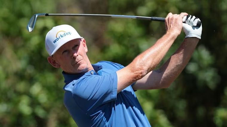 Myrtle Beach Classic Round 1: Brandt Snedeker Shoots 64 at Dunes Golf and Beach Club and the Whole Thing Just Got Interesting