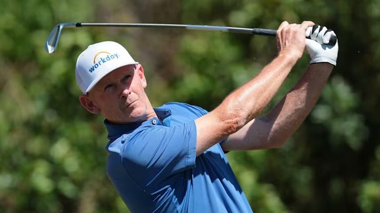 Myrtle Beach Classic Round 1: Brandt Snedeker Shoots 64 at Dunes Golf and Beach Club and the Whole Thing Just Got Interesting