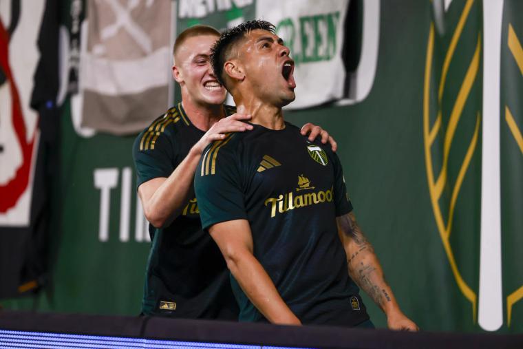 Felipe Mora Leads Timbers Past RSL 3-1 in Wild Card Thriller, Portland Moves On to Face San Diego FC
