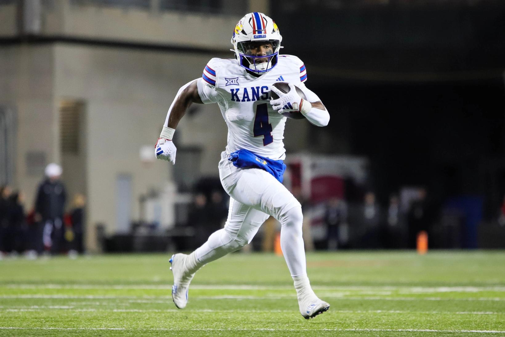 Cincinnati Bearcats End Disappointing Season with 49-16 Loss to Kansas