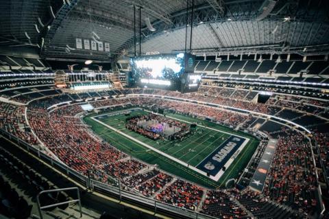 Nebraska vs SMU volleyball at AT&T Stadium, Aug. 27, 2026 — Photo Credit: Aaron Bui/Undrafted