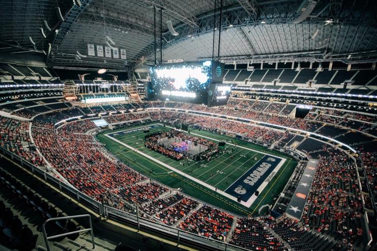 Nebraska vs SMU volleyball at AT&T Stadium, Aug. 27, 2026 — Photo Credit: Aaron Bui/Undrafted