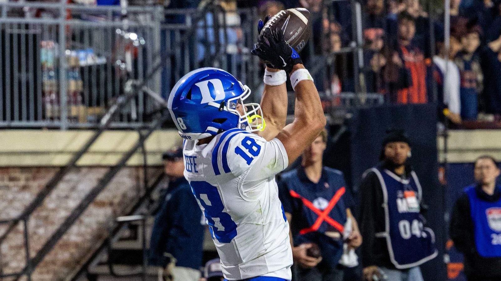 Duke freshman wide receiver Brody Keefe, in a blue helmet and white jersey, catches the game-winning touchdown pass in Duke's 19-16 win at Virginia on Oct. 23, 2026.