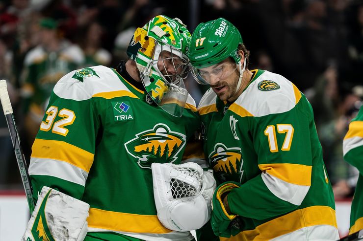 Minnesota Wild vs Vancouver Canucks — Photo Credit: Ariana Golemis/Undrafted