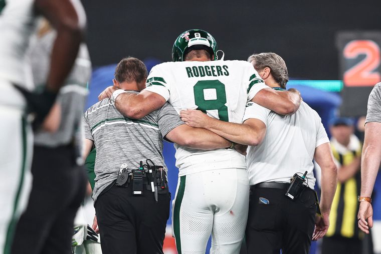 Aaron Rodgers' Remarkable Achilles Comeback: Pushing the Boundaries of Recovery