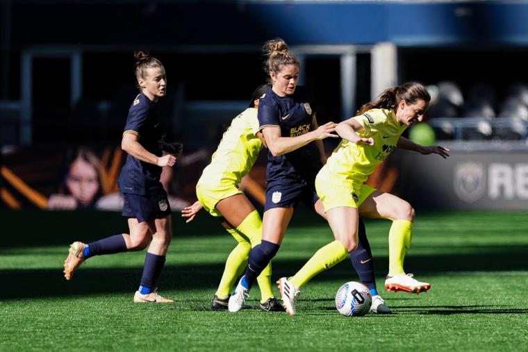 Seattle Reign FC kicked off the NWSL Season with a Win Over Washington Spirit