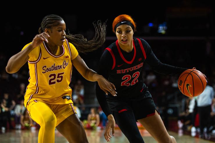 Dunn, Davidson Eye Another Blowout vs Struggling RU