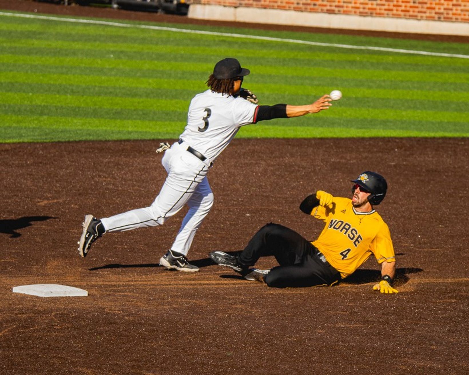 Bearcats Clinch Season's First Victory with Dominant Performance Against Northern Kentucky