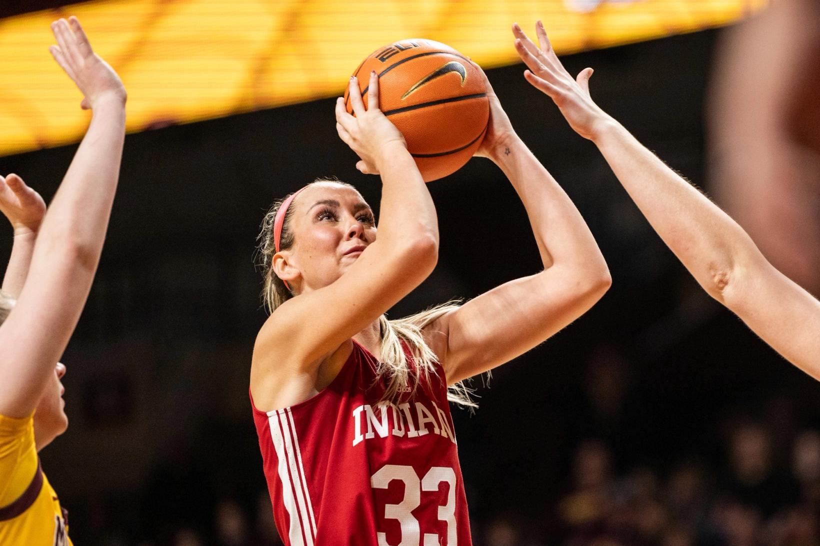 Minnesota Stuns No. 14 Indiana in Bloomington for Statement Win