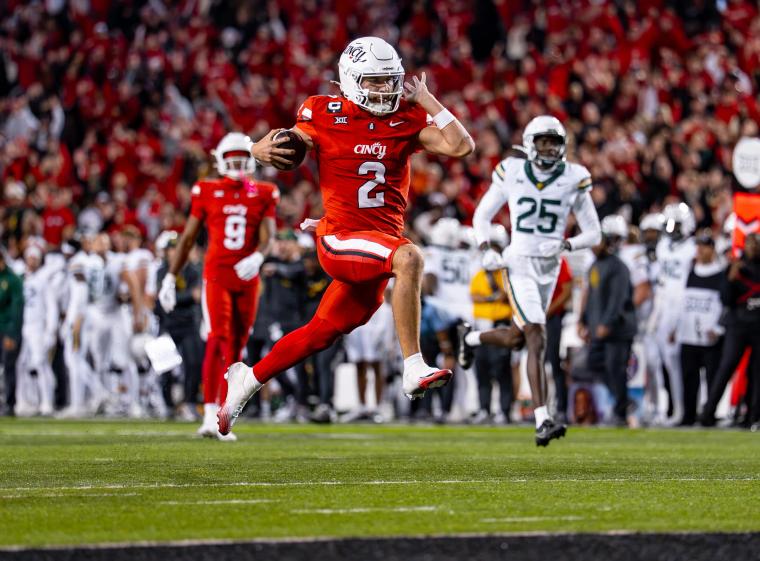 Bearcats Bully Nation’s Top Passing Attack in 41-20 Statement Win