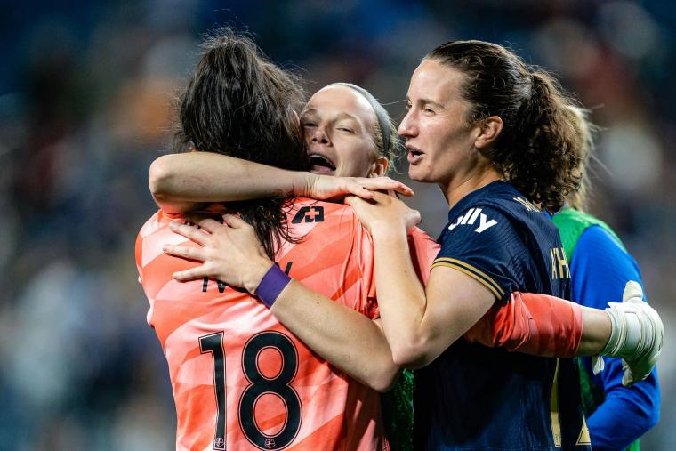 Seattle Reign FC Stage Dramatic Comeback to Defeat San Diego 2-1