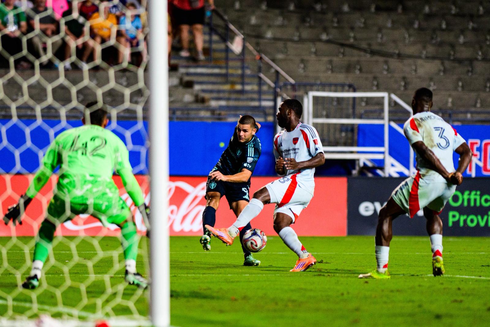 Seattle Sounders shot on goal against FC Dallas goalkeeper Daniel at Toyota Stadium