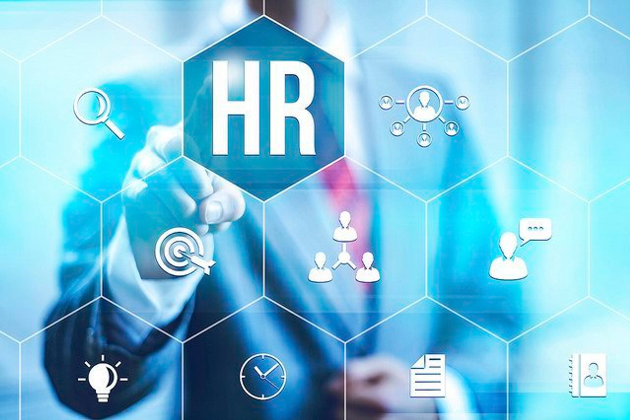 Eight Ways an Integrated HR Helps You Gain a Competitive Advantage