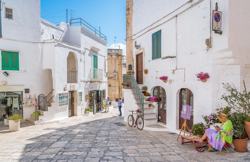 Rue pittoresque de la vieille ville d