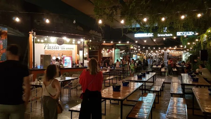 Food court à Mérida, Mercado 60