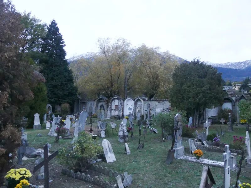 Le Vieux Cimetière du Bourg de Saint-Ours