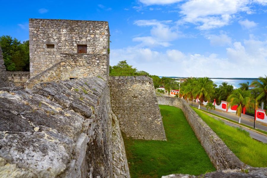 Fort San Felipe avec vue sur la lagune de Bacalar
