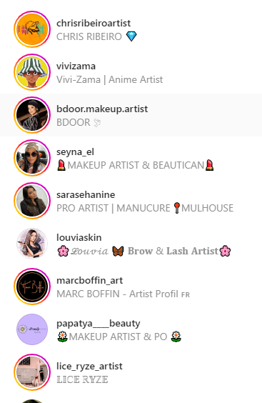 La photo de profil stylée de Vivizama avec un fond jaune sur Instagram