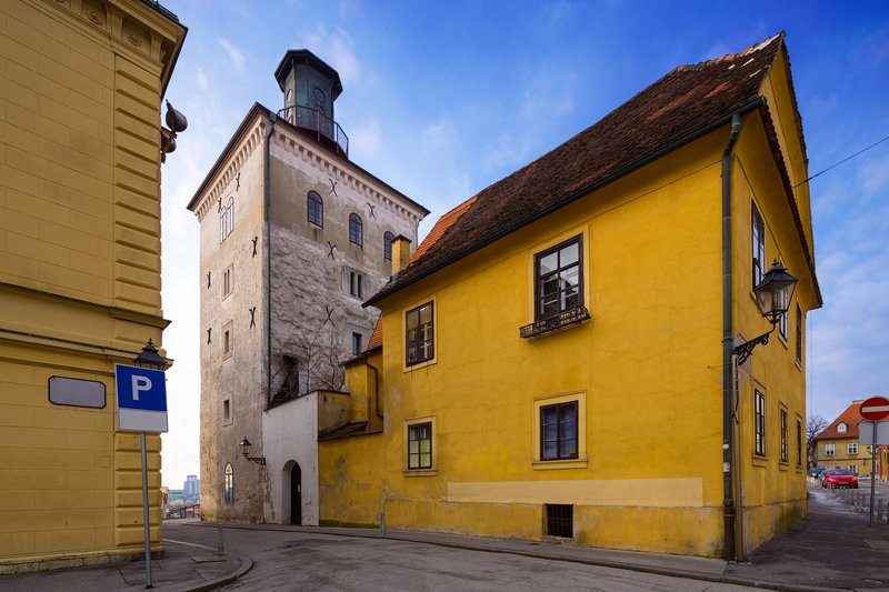 Tour Lotrščak, un monument historique emblématique de Zagreb.