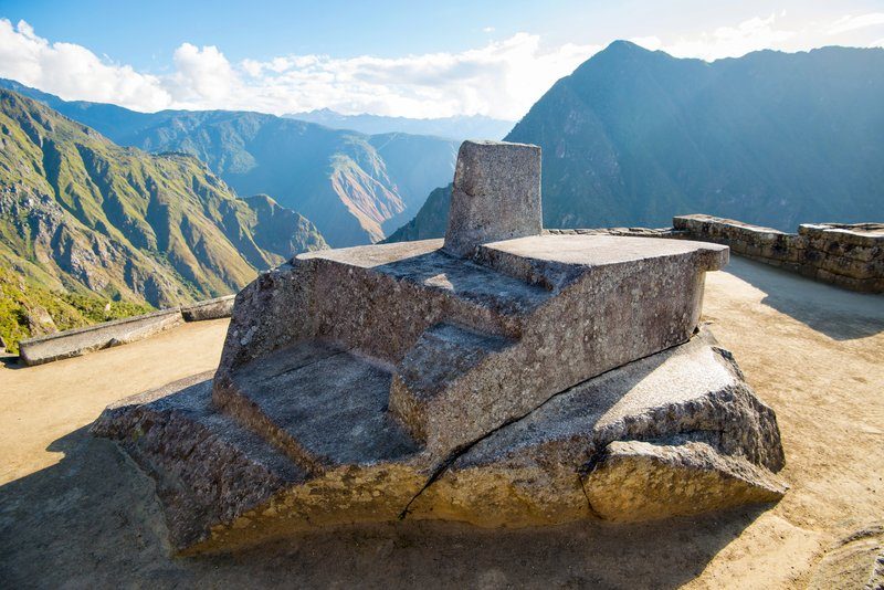 Vue panoramique de la Vallée sacrée avec le río Urubamba