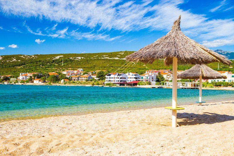 Une plage paisible de l