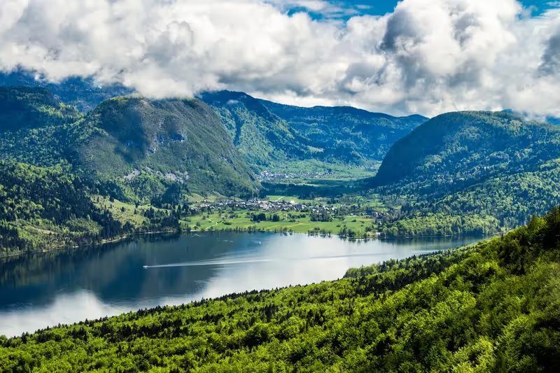 Bohinj · le lac sauvage au cœur du parc du Triglav
