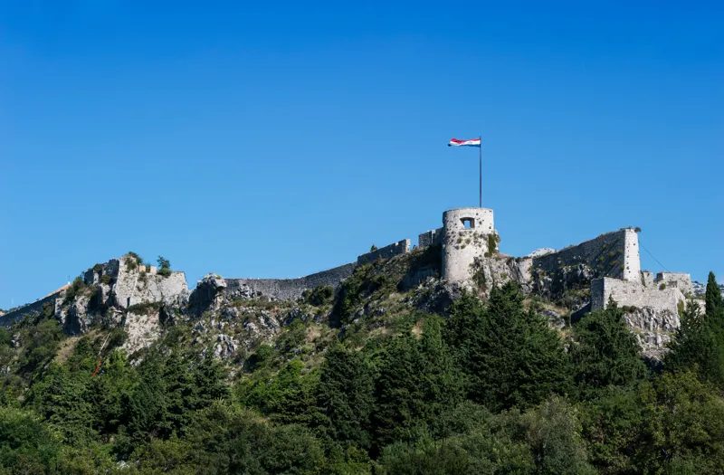 La forteresse Klis près de Split