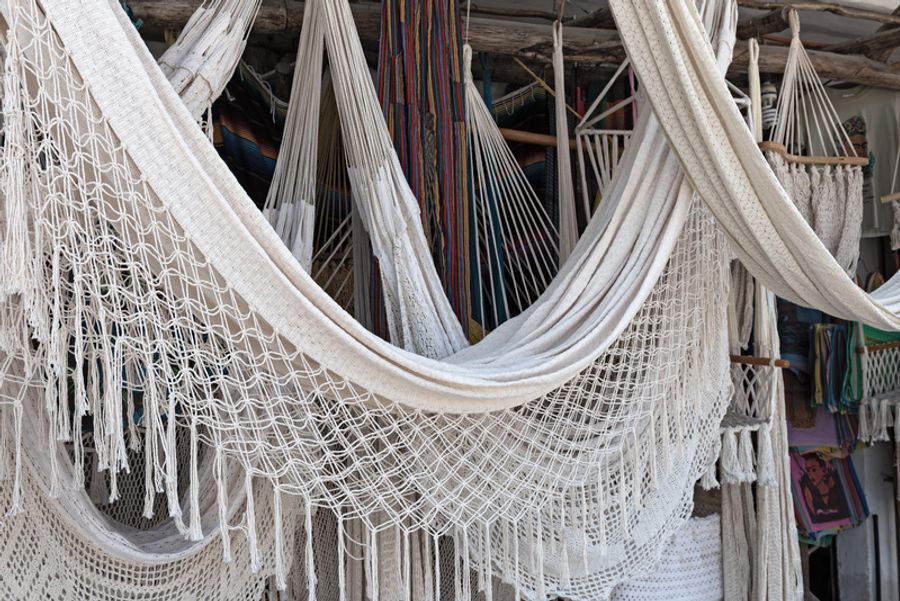 De beaux hamacs à acheter dans le centre ville de Tulum au Mexique