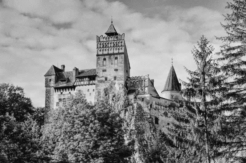 Château de Bran · la forteresse au lever du soleil