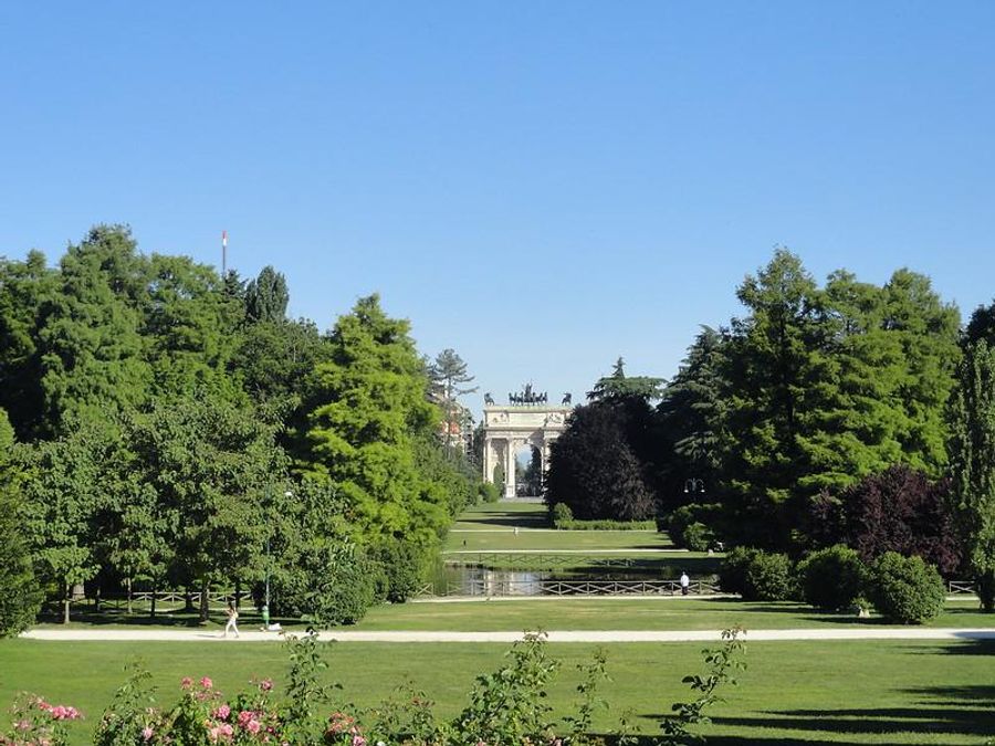 Vue panoramique du Parco Sempione avec l