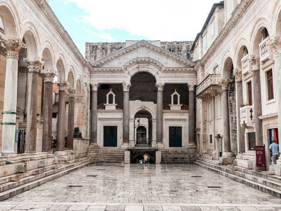 Vue intérieure du Palais de Dioclétien à Split, Croatie.