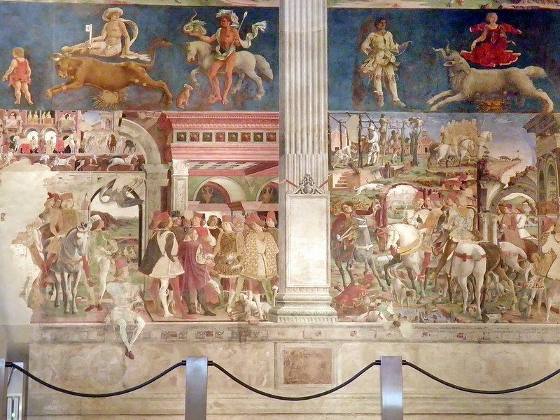 Fresques intérieures du Palazzo Schifanoia à Ferrara, Italie.