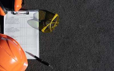 Protegiendo a los Trabajadores y a las Empresas