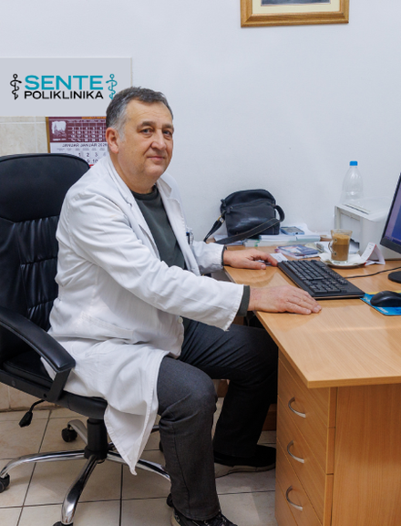 Prim dr sci med Aleksandar Radulović