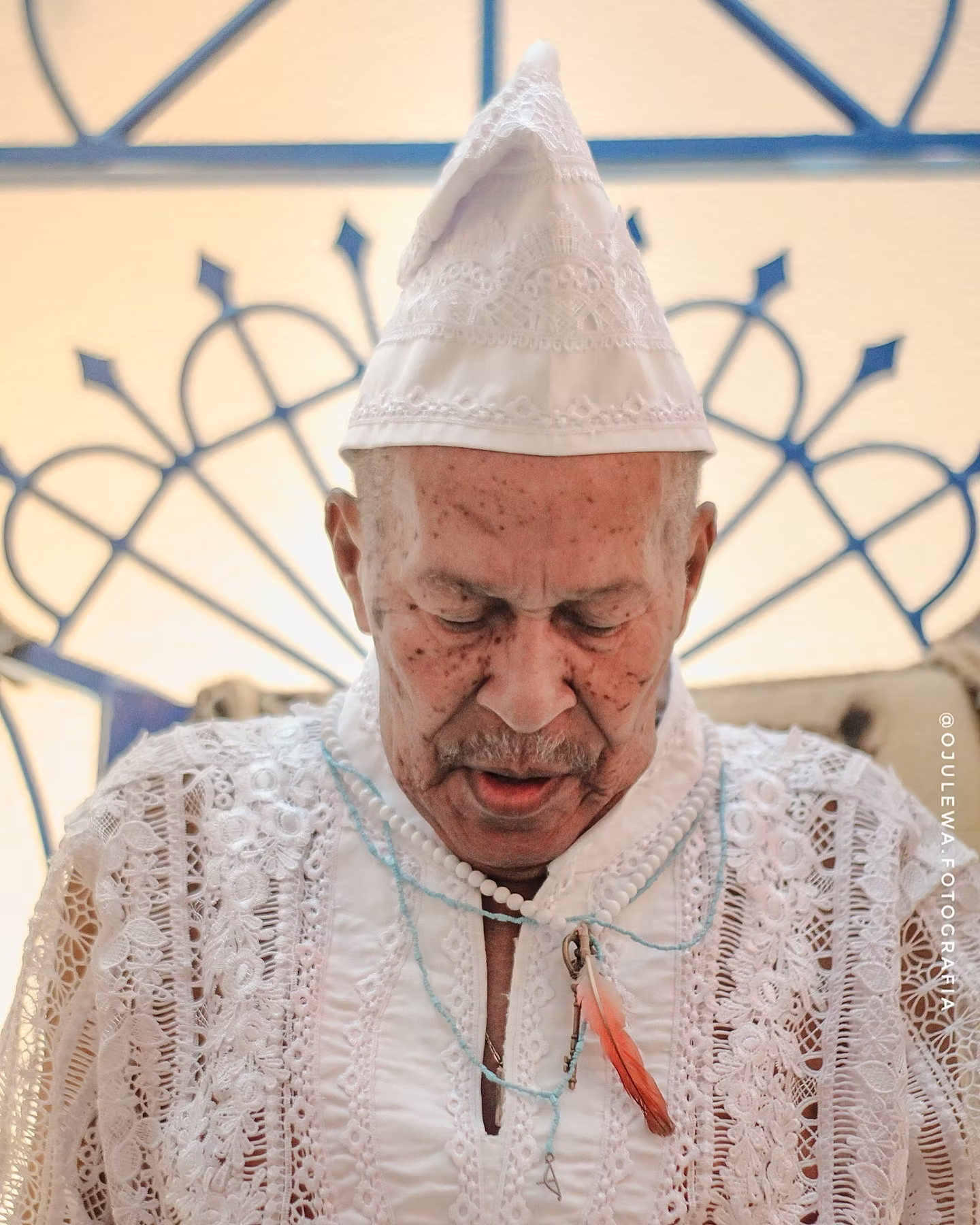 Fiéis se despedem de Tata Raminho, grande ícone do candomblé brasileiro