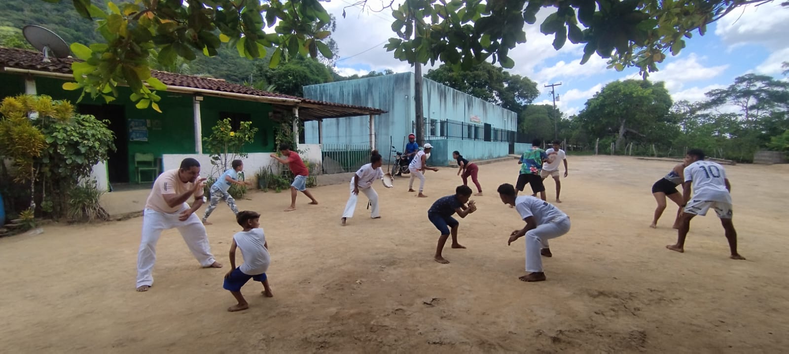Oficina de Capoeira Feminina