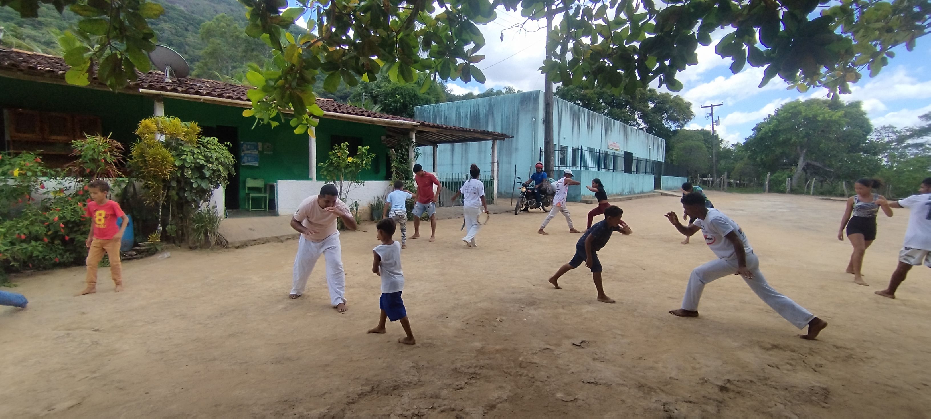 Oficina de Capoeira