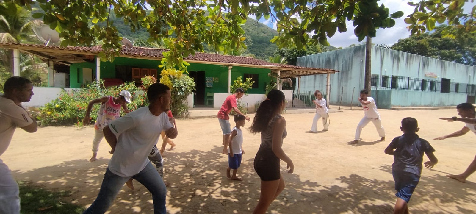 Oficina de Capoeira Feminina
