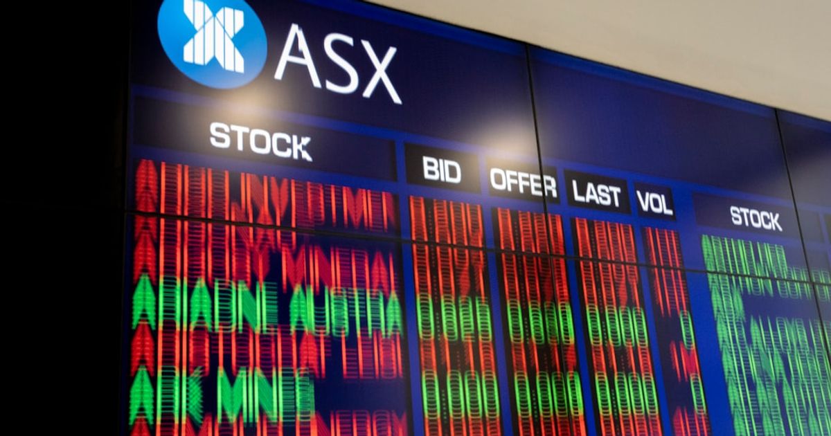 Jim Cramer Recommends Strategic Timing for American Express Investments