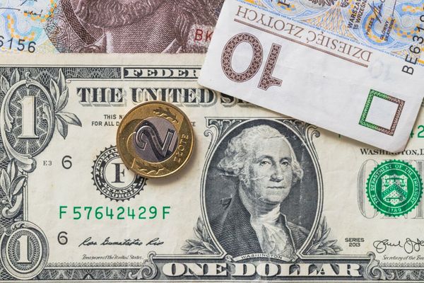 Cardboard Box Demand Decline Signals Possible Economic Recession