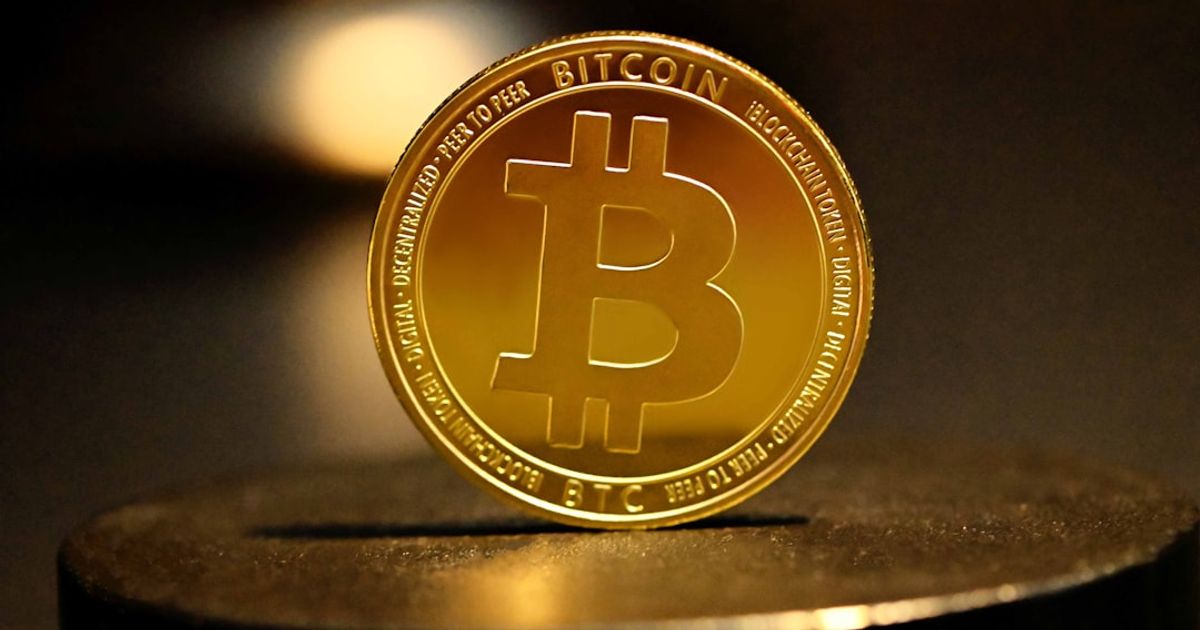 Bitcoin Surges Past $72,000 Amid Middle East Easing; Circle and Bullish Downgraded