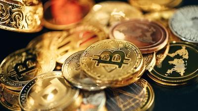 Grayscale Faces Pressure—Plans $3B Bitcoin Sell-Off to Cover Cash Needs